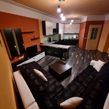 Moonshine Apartament Daire Tiran Dış mekan fotoğraf