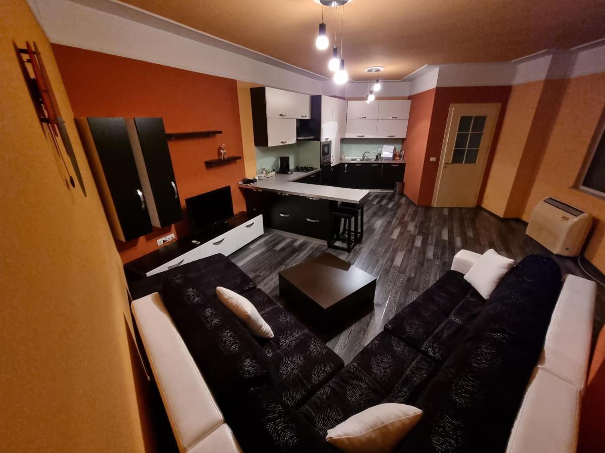 Moonshine Apartament Daire Tiran Dış mekan fotoğraf