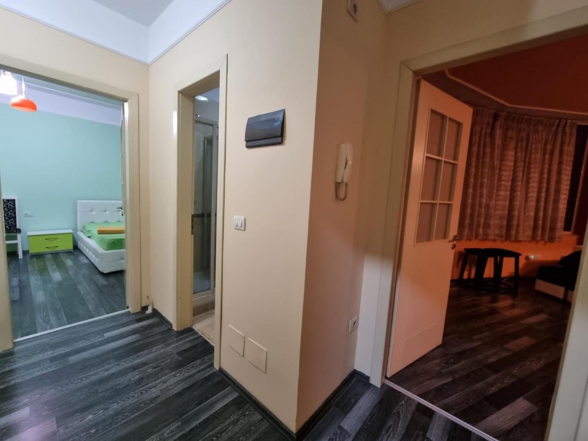 Moonshine Apartament Tiran Dış mekan fotoğraf