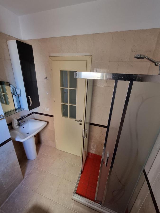 Moonshine Apartament Tiran Dış mekan fotoğraf